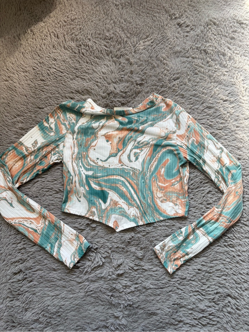 Women's Marble Print Long Sleeve Crop Top in Teal & Tan size XL